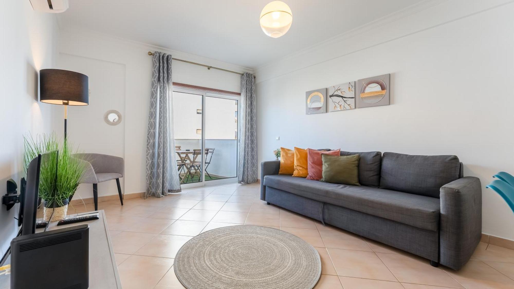 Sunny Retreat With Pool And Balcony By Lovelystay Albufeira Exterior foto